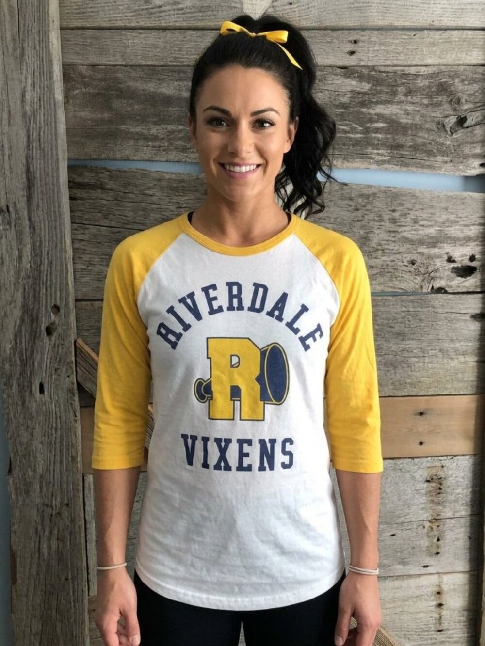 RIVERDALE size L Yellow and white football t-shirt